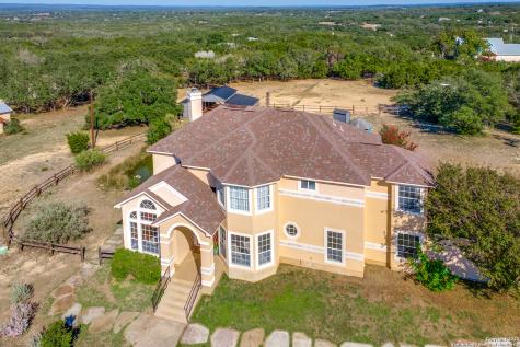 43 N Fm 3351 Bergheim TX 78004