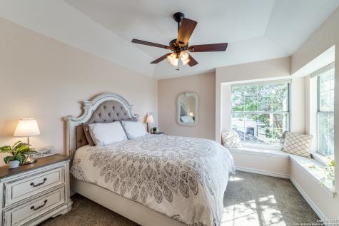 43 N Fm 3351 Bergheim TX 78004