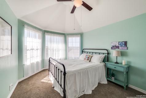 43 N Fm 3351 Bergheim TX 78004