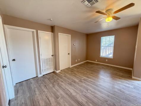 1405 Donaldson San Antonio TX 78228