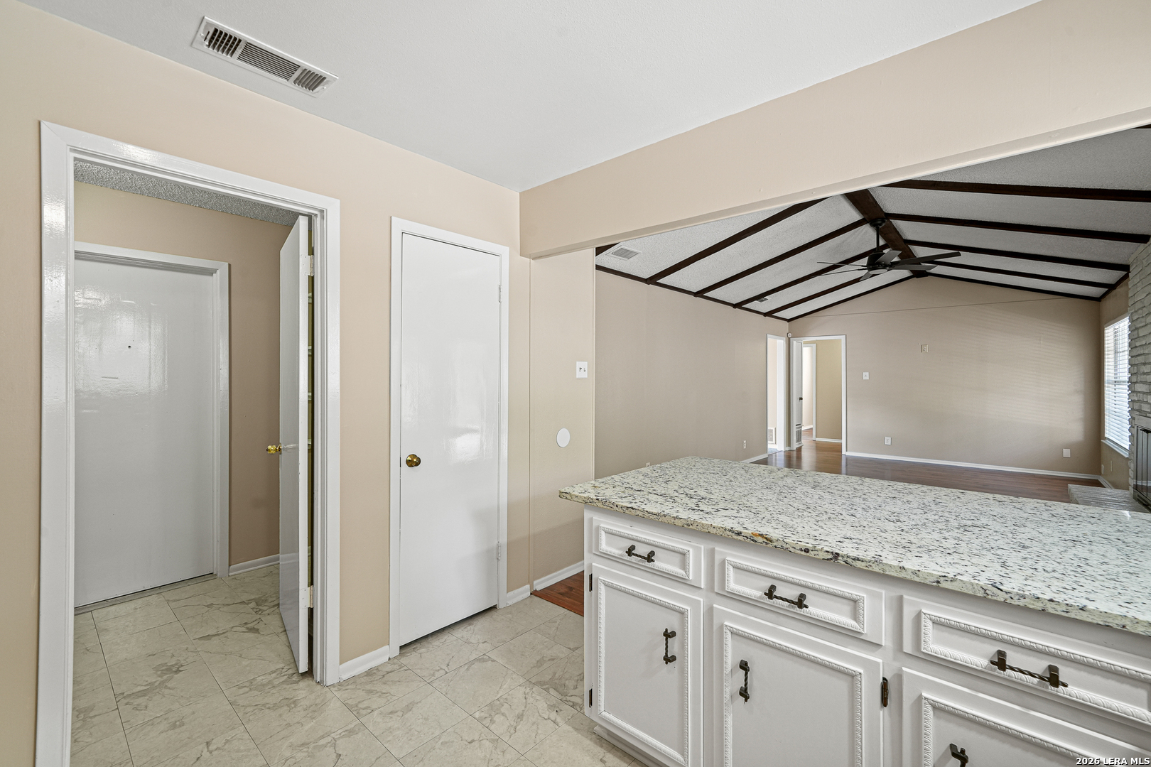 303 Cordoba Drive Universal City TX 78148