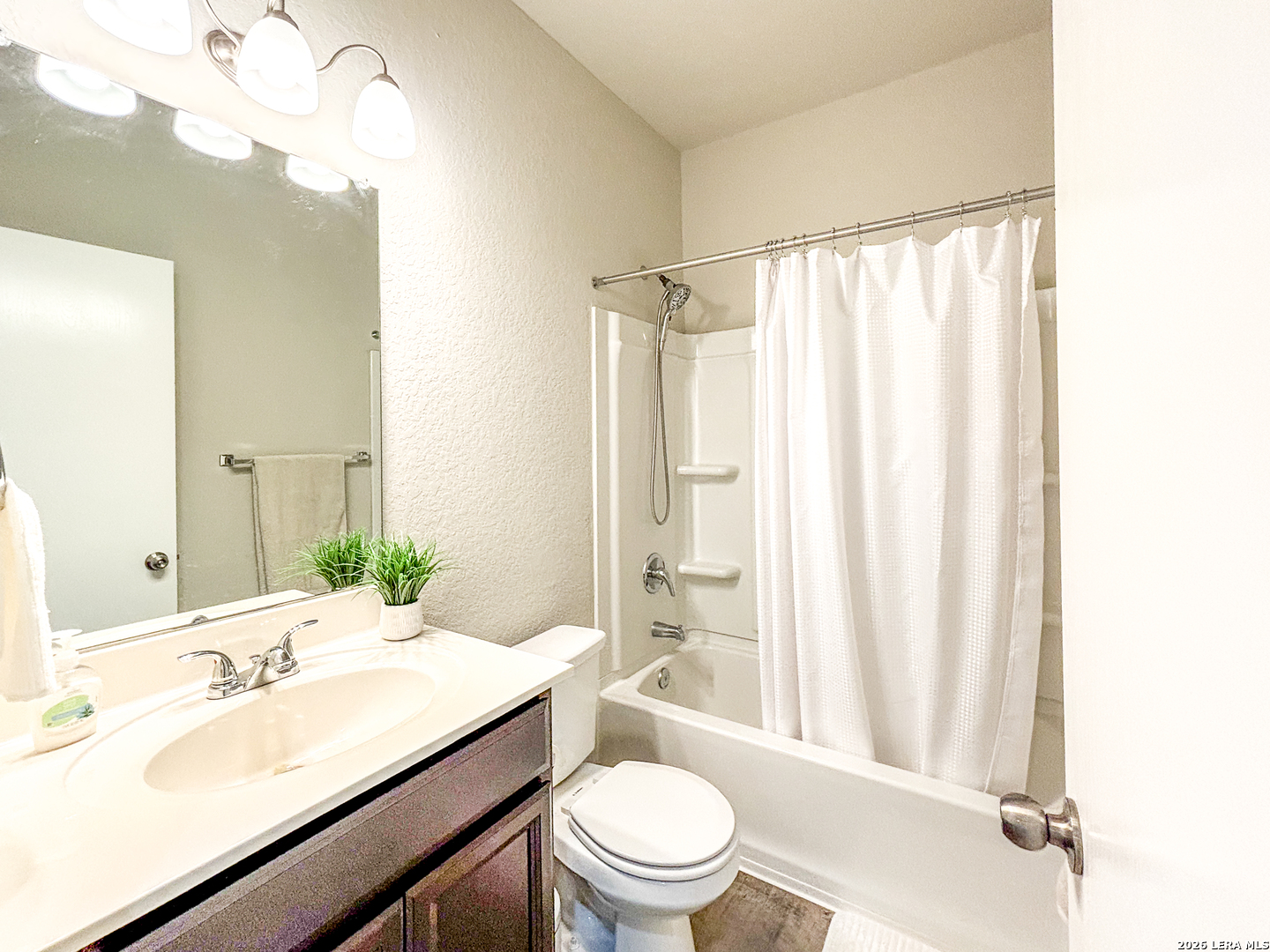 9023 Alvarado Bend San Antonio TX 79245