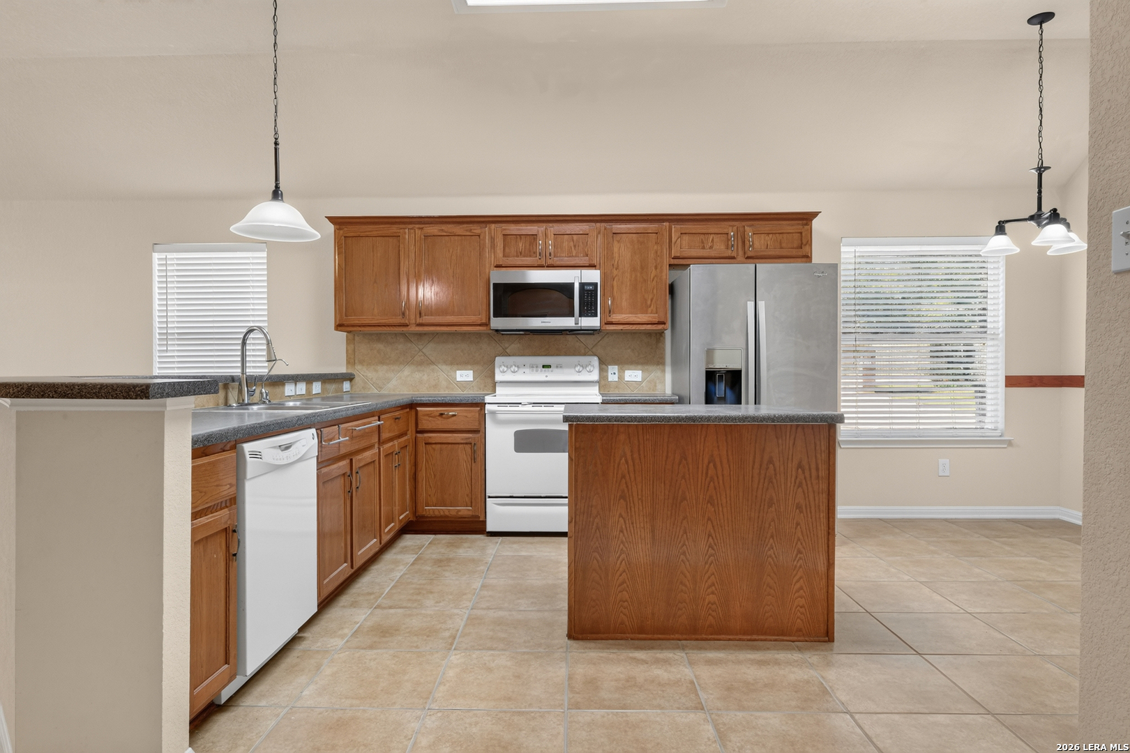 201 Comanche Trail Cibolo TX 78108