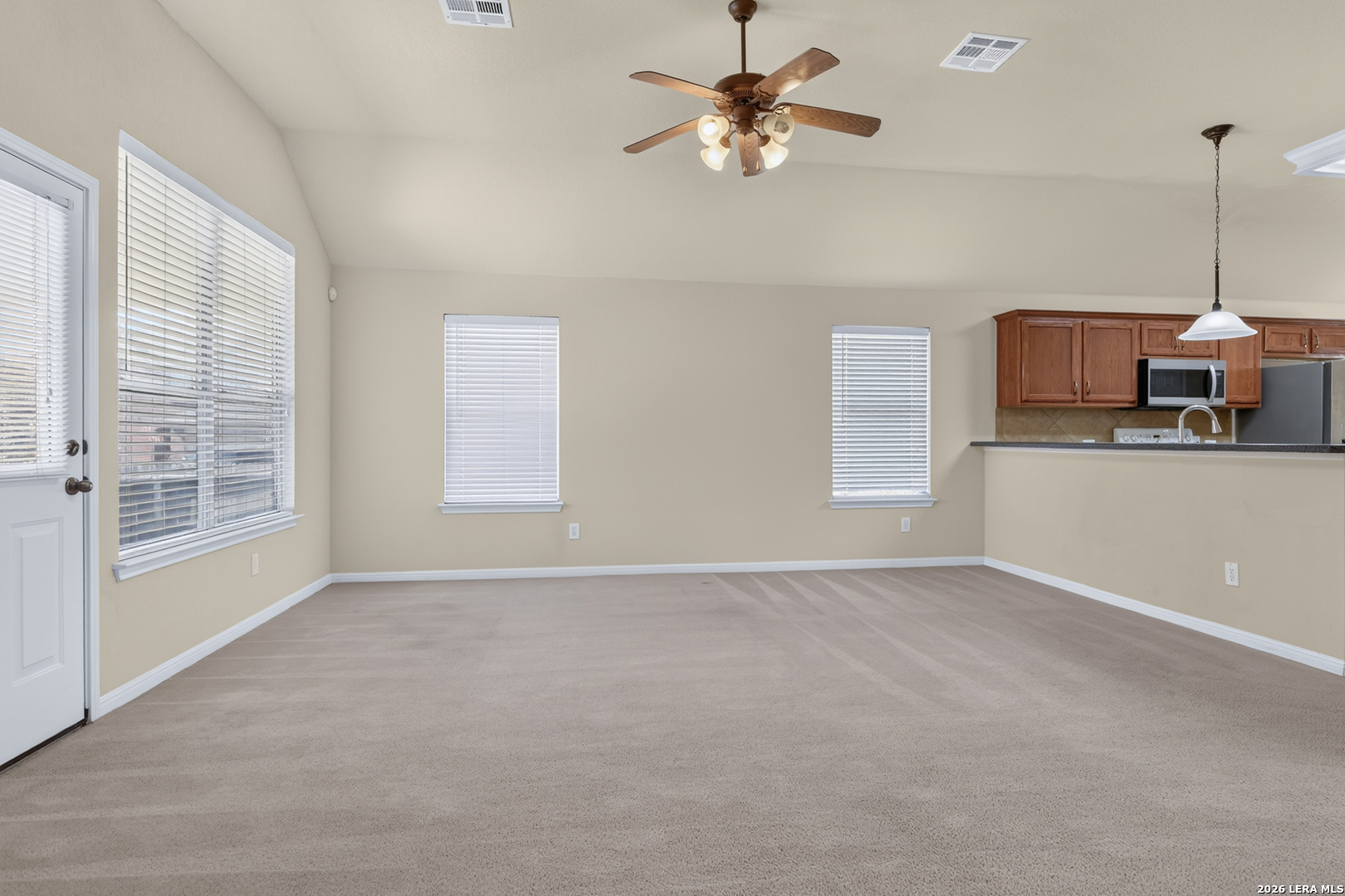 201 Comanche Trail Cibolo TX 78108