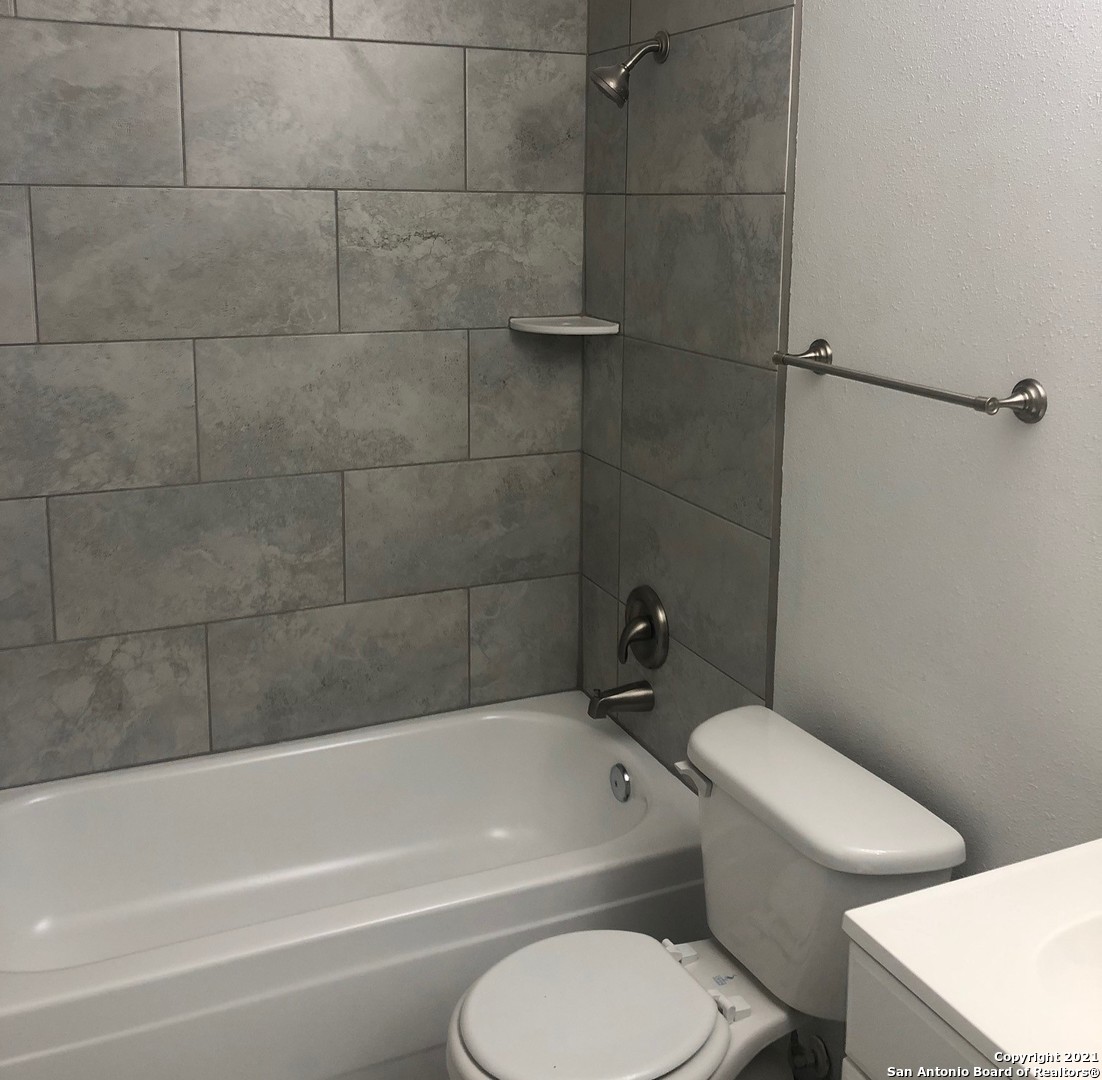 12615 Mount Defiance Street San Antonio TX 78233