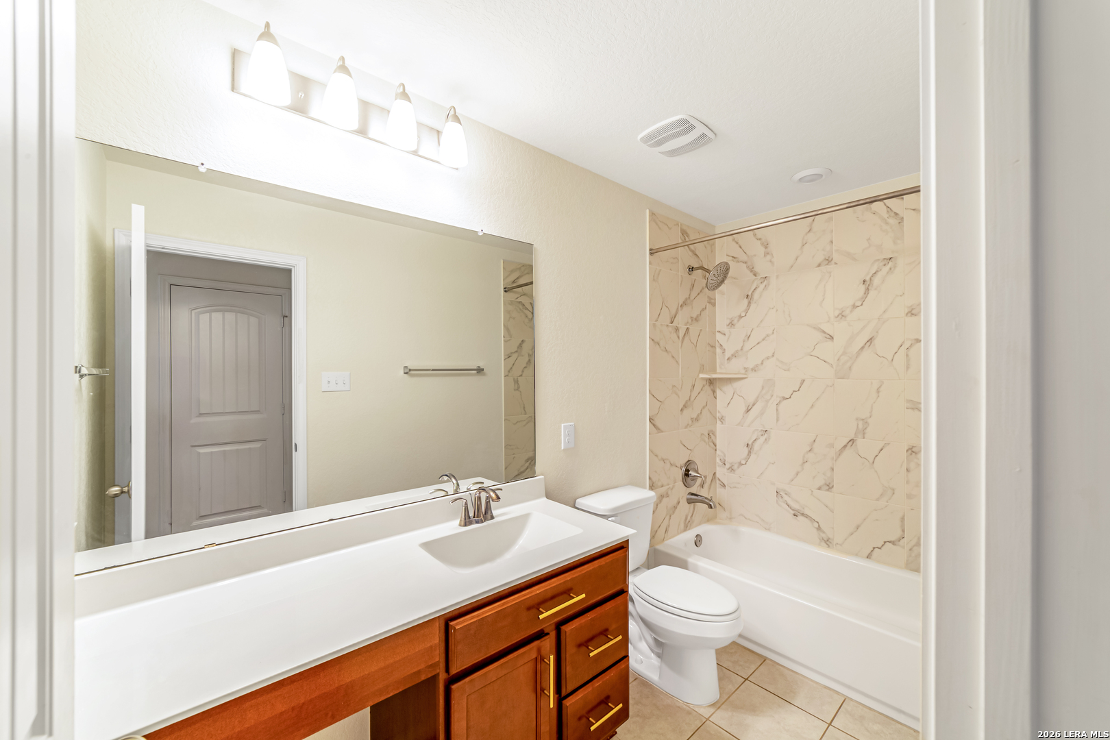 5911 Eckhert San Antonio TX 78240