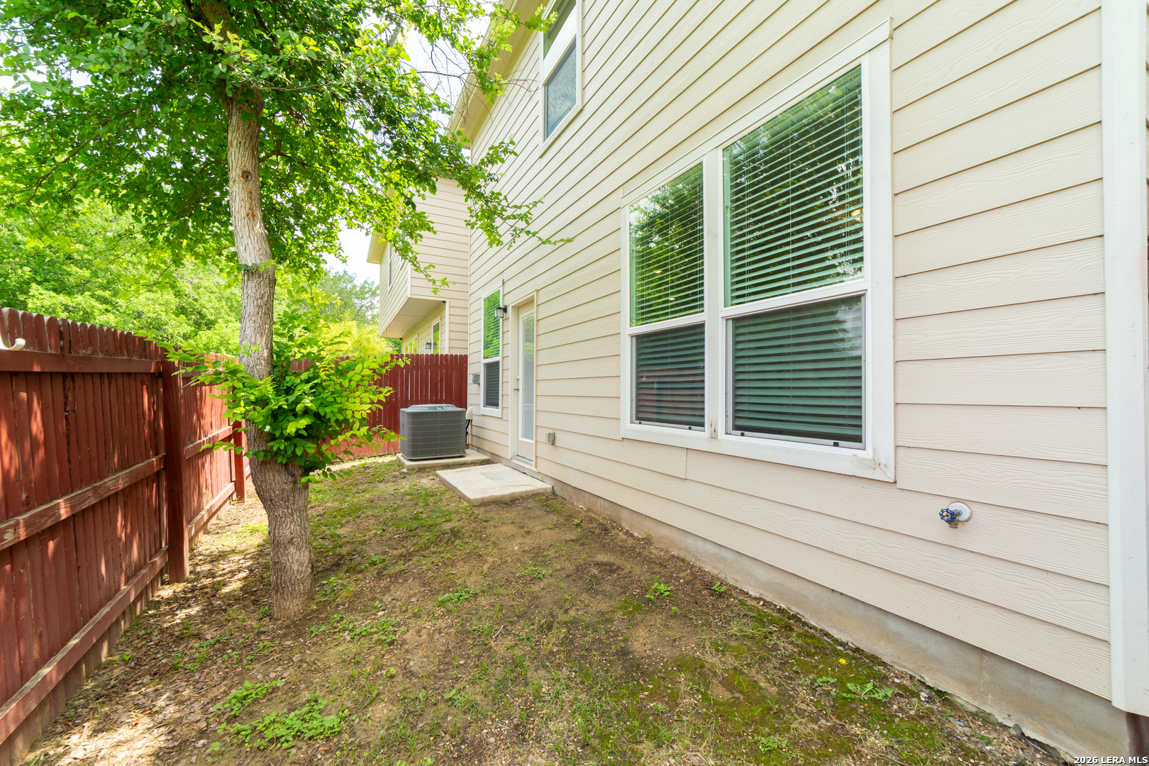 5911 Eckhert San Antonio TX 78240