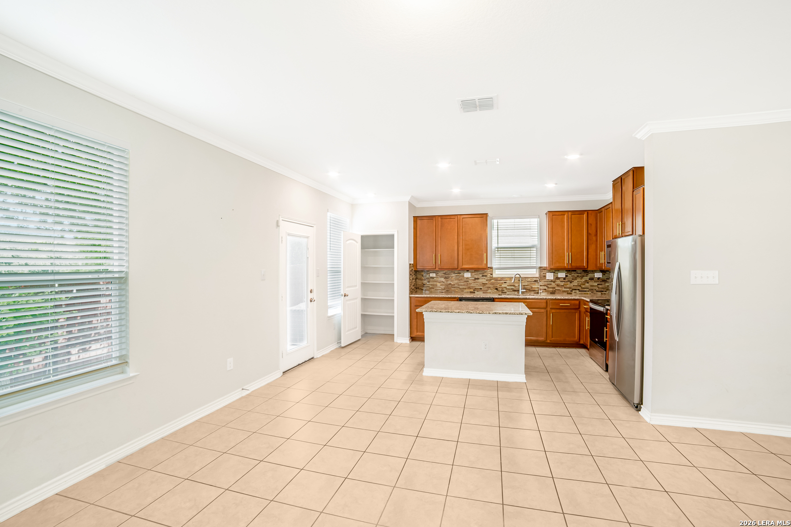 5911 Eckhert San Antonio TX 78240