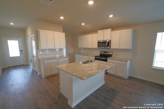 336 Great Raft Cibolo TX 78108