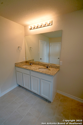 336 Great Raft Cibolo TX 78108