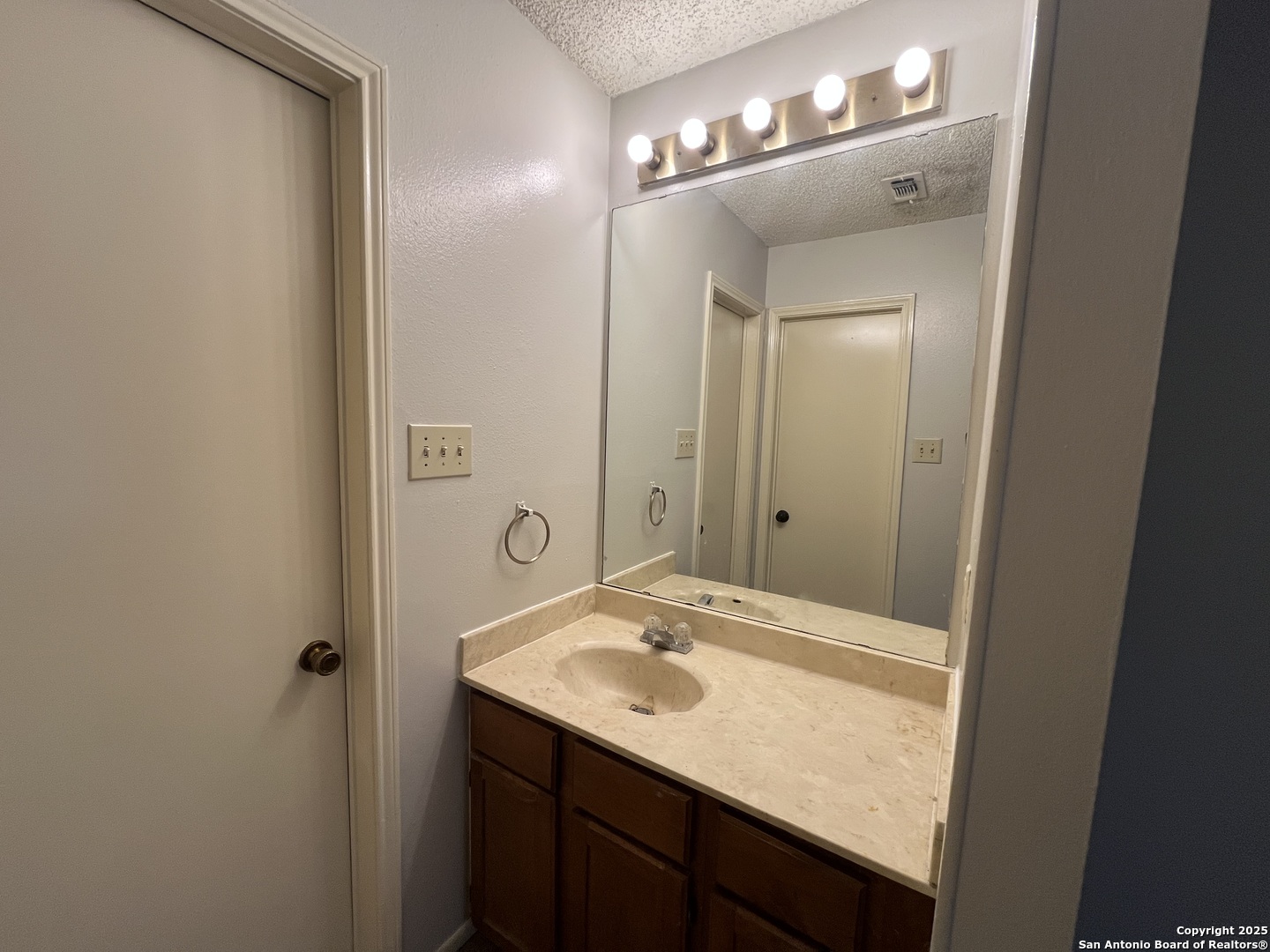 6314 Cambridge Drive San Antonio TX 78218