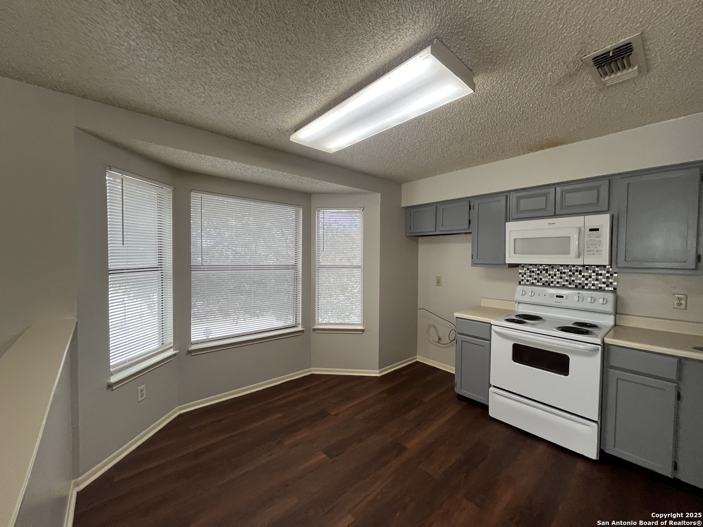 6314 Cambridge Drive San Antonio TX 78218