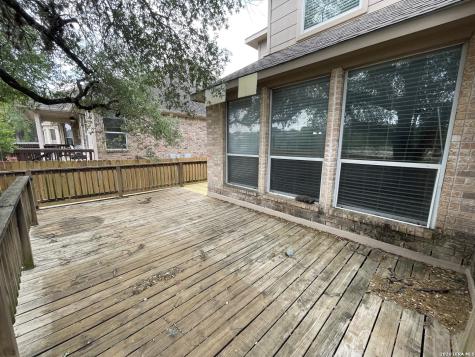 522 Calm Springs San Antonio TX 78260