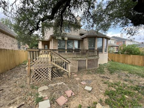 522 Calm Springs San Antonio TX 78260