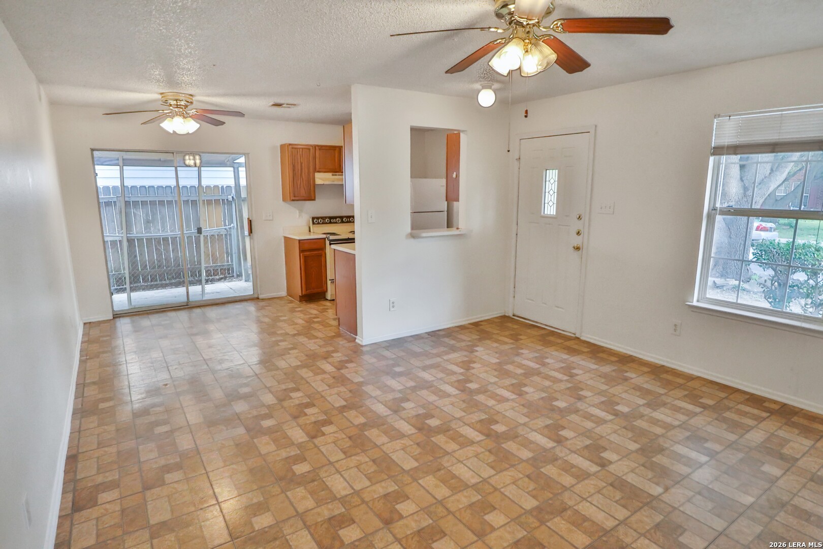 1815 Big Rock San Antonio TX 78227