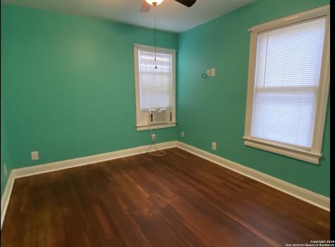 1130 Sims Avenue San Antonio TX 78225