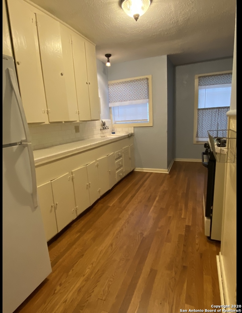 1130 Sims Avenue San Antonio TX 78225