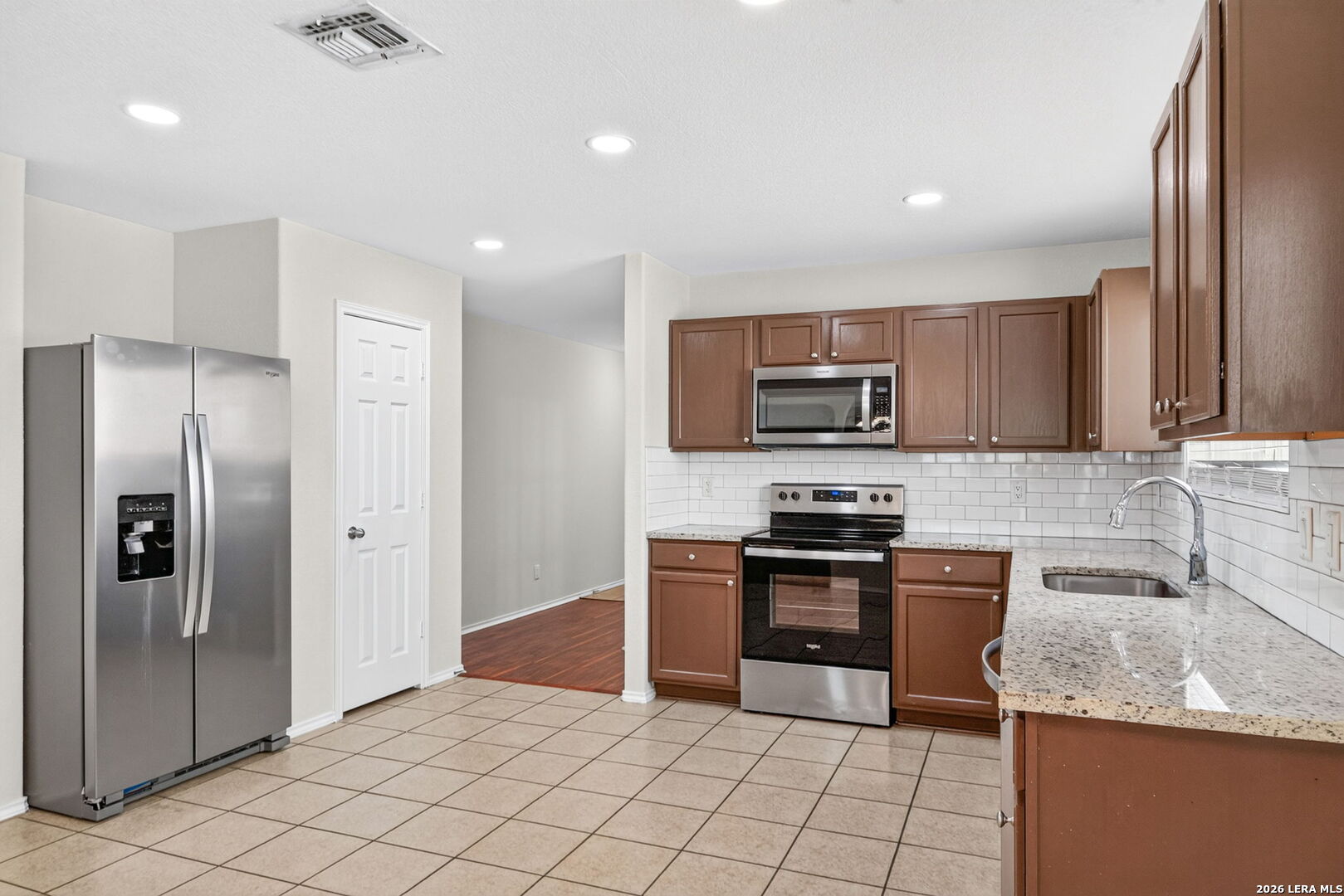6106 Valparaiso Way San Antonio TX 78249
