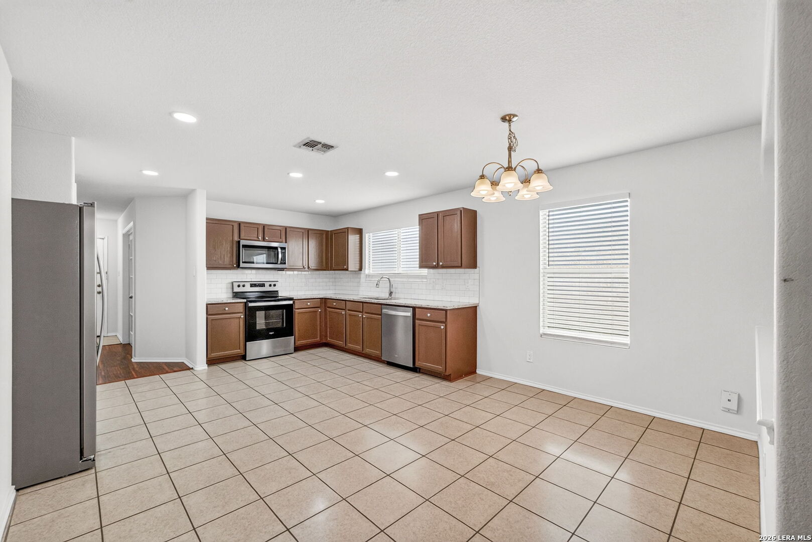 6106 Valparaiso Way San Antonio TX 78249