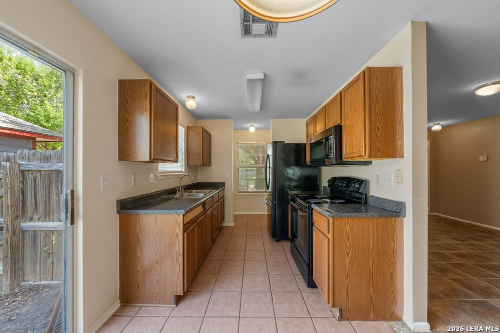 7522 Yellow Sand Drive San Antonio TX 78227