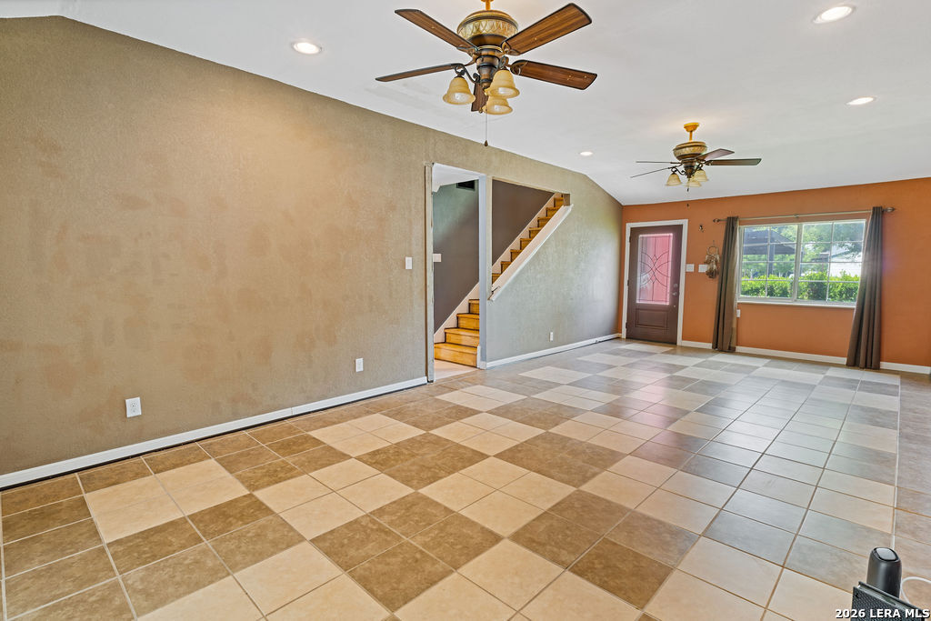 6202 Valley Pawn San Antonio TX 78250