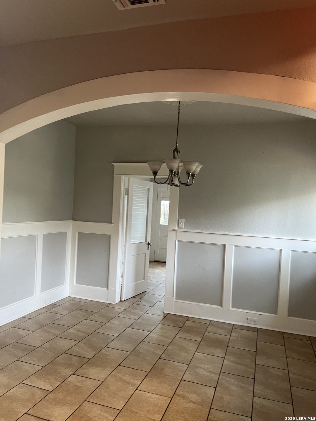 2108 Saunders Avenue San Antonio TX 78207