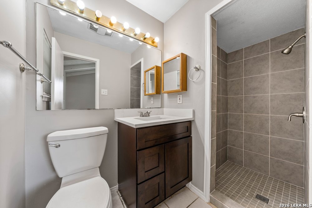7422 Stonehouse Drive San Antonio TX 78227