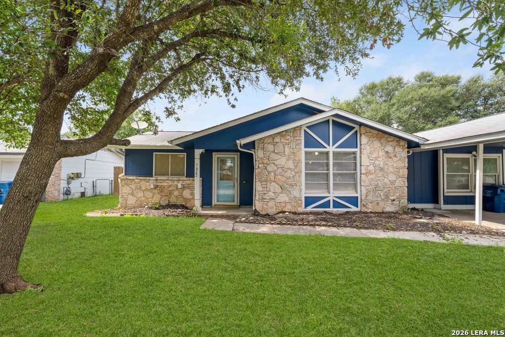 7422 Stonehouse Drive San Antonio TX 78227