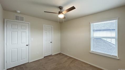 11346 Long Rider San Antonio TX 78254