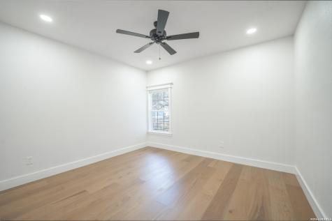 710 20th Street Hondo TX 78861