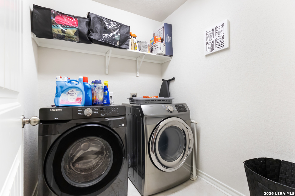 5919 Hindes Stone San Antonio TX 78253
