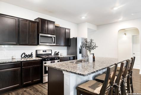 5919 Hindes Stone San Antonio TX 78253