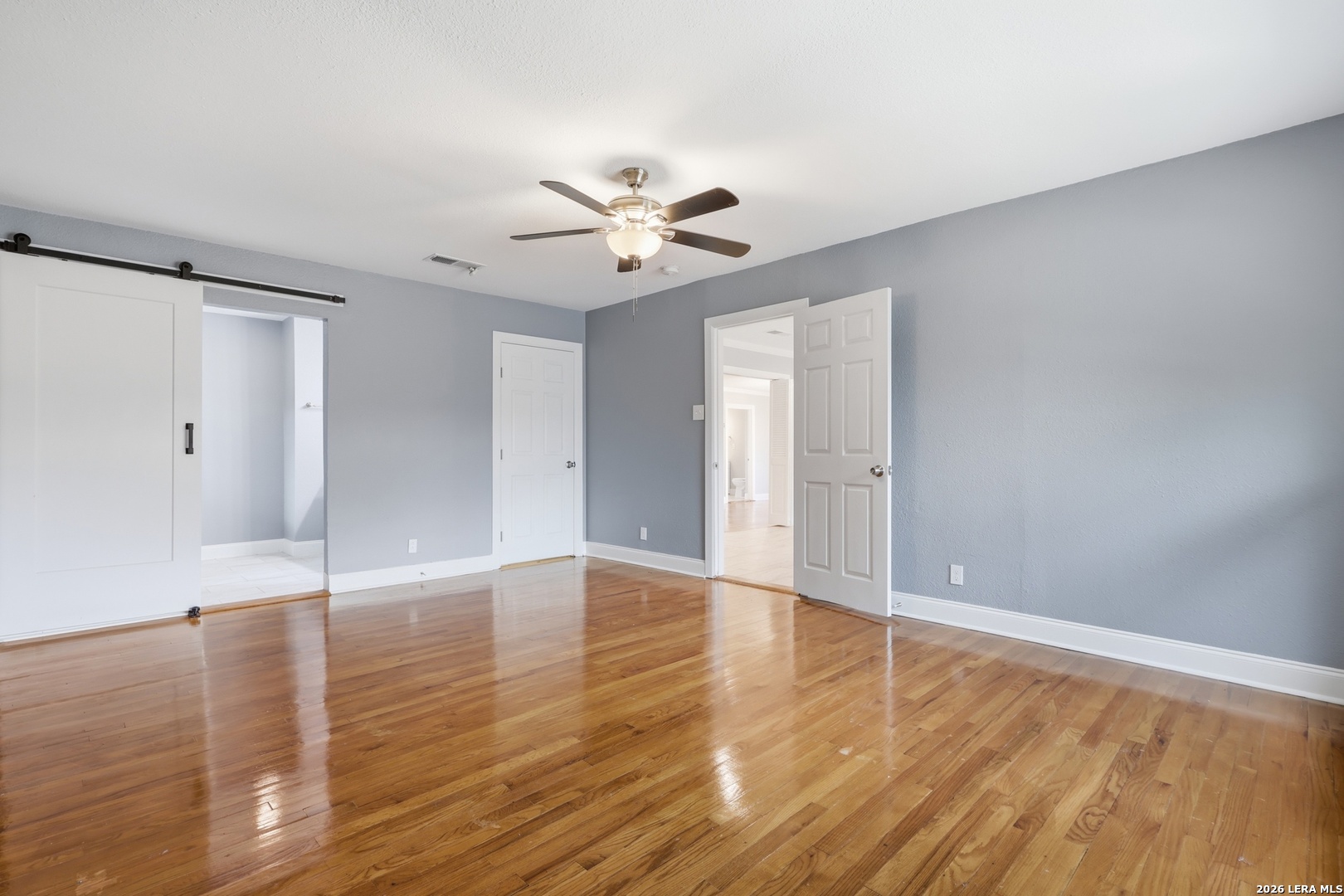 2555 W Kings Highway San Antonio TX 78228