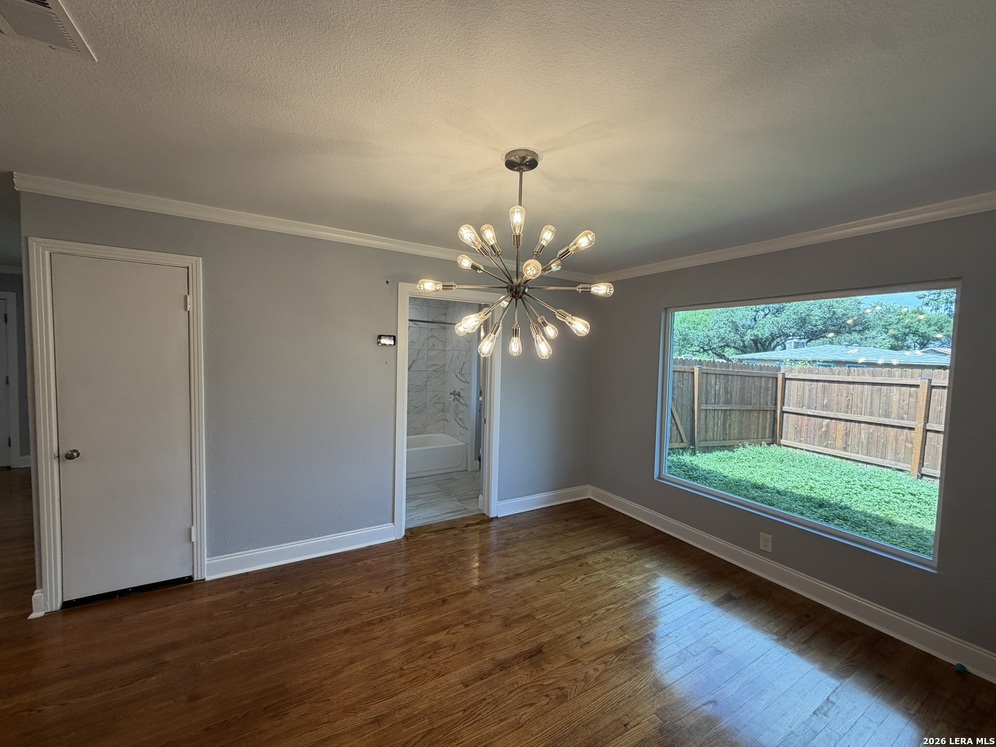 2555 W Kings Highway San Antonio TX 78228