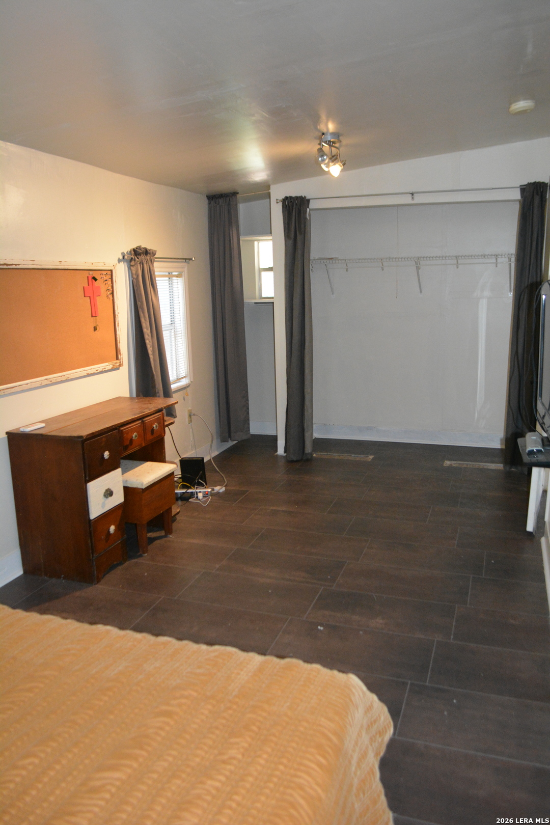216 N Pinto Street San Antonio TX 78207