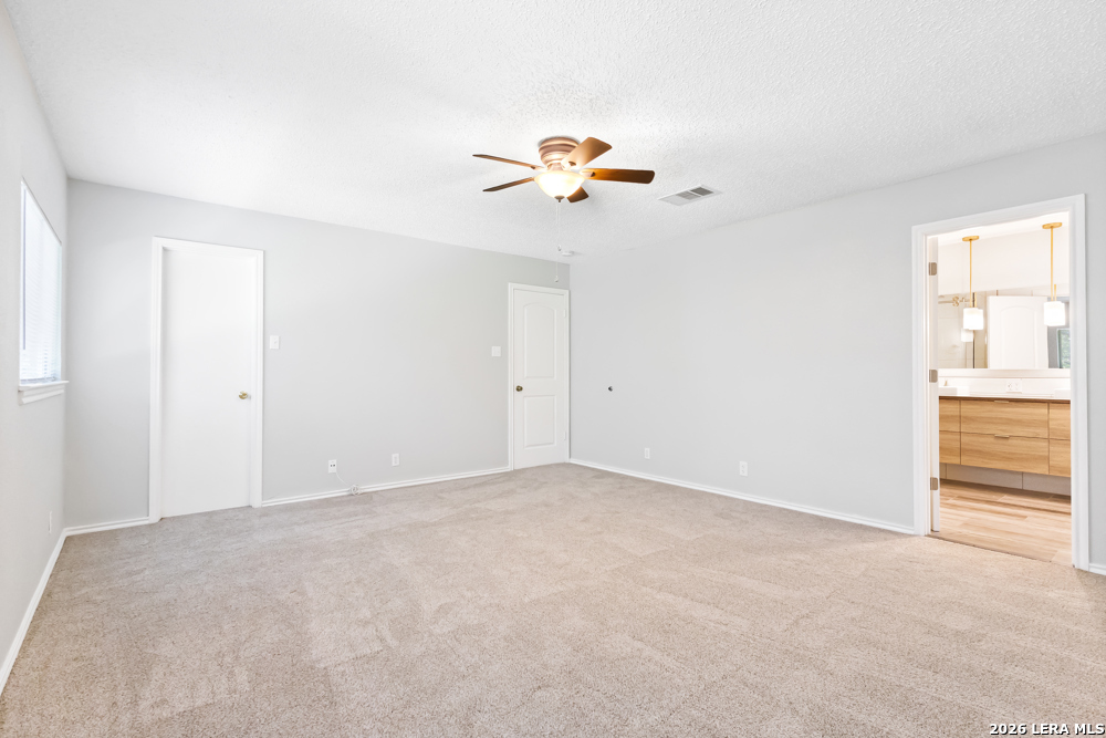 7705 Autumn Bluff San Antonio TX 78240