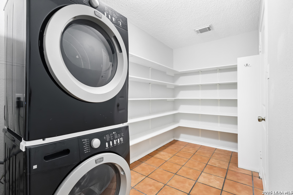 7705 Autumn Bluff San Antonio TX 78240