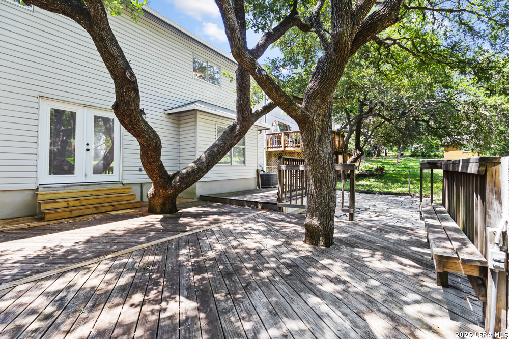 7705 Autumn Bluff San Antonio TX 78240