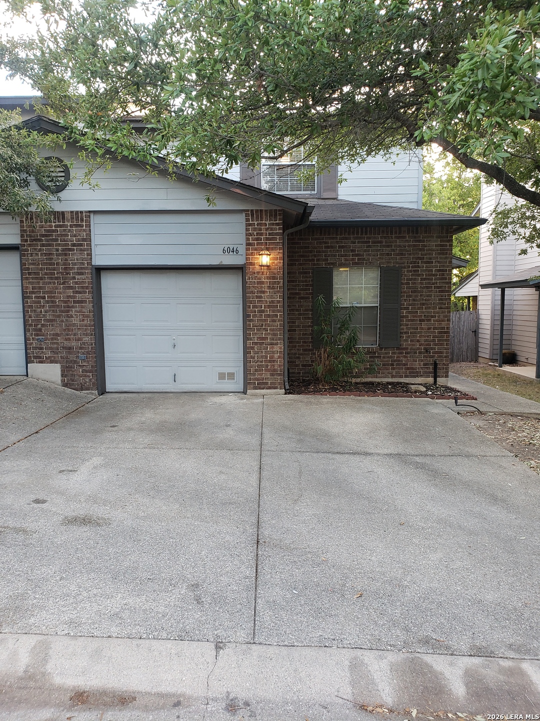 6046 Bantry Bay San Antonio TX 78240