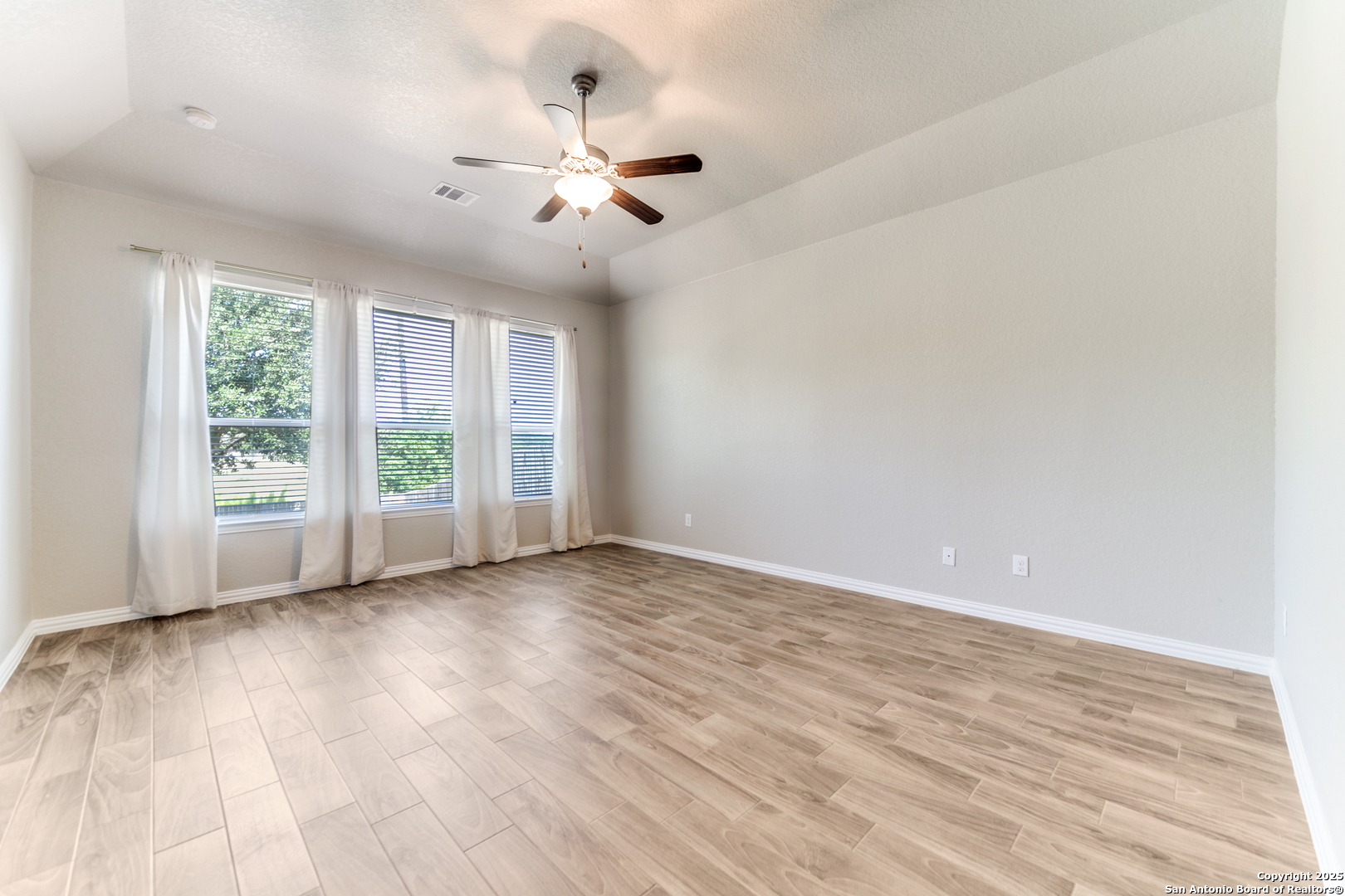 29633 Elkhorn Ridge Boerne TX 78015