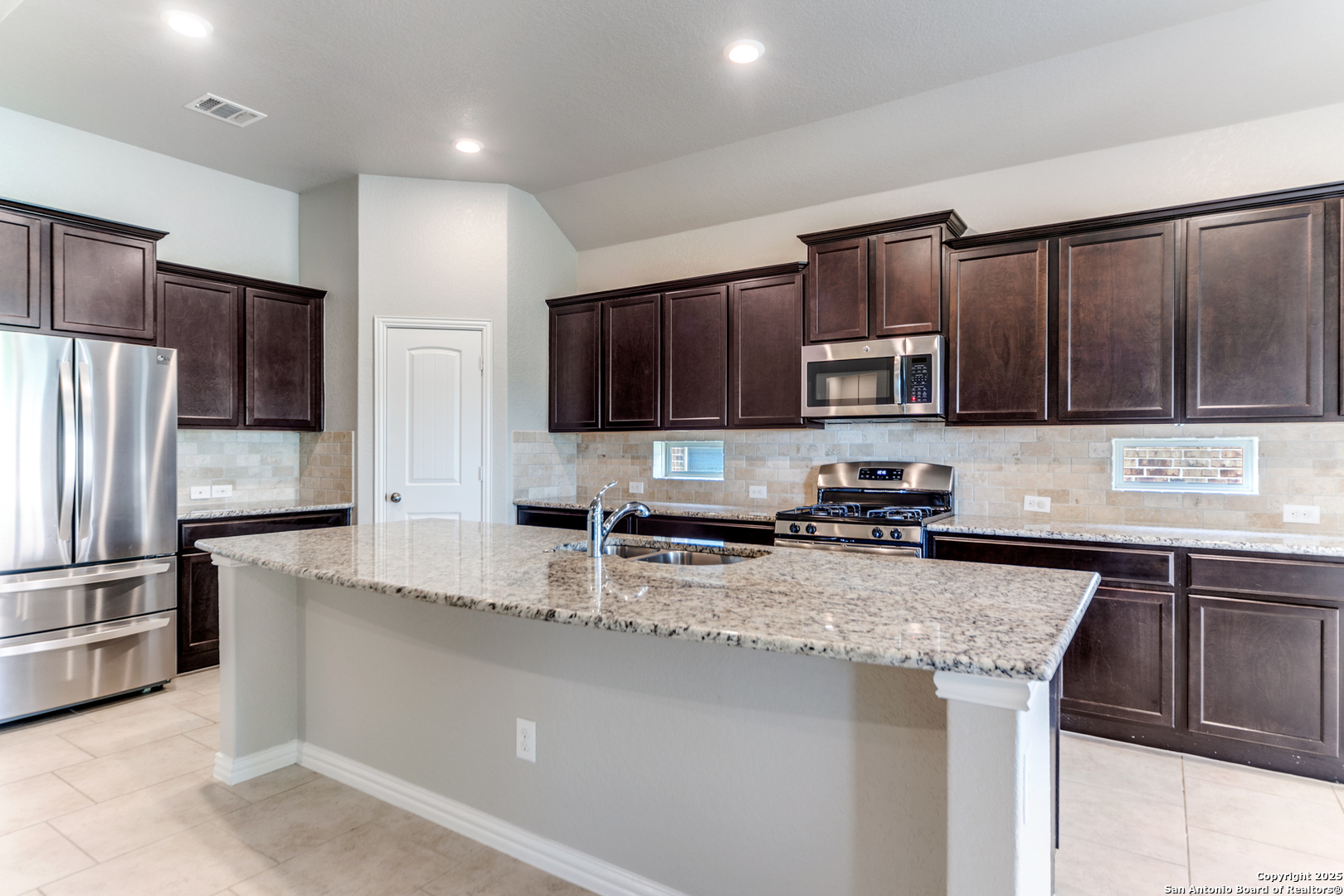 29633 Elkhorn Ridge Boerne TX 78015