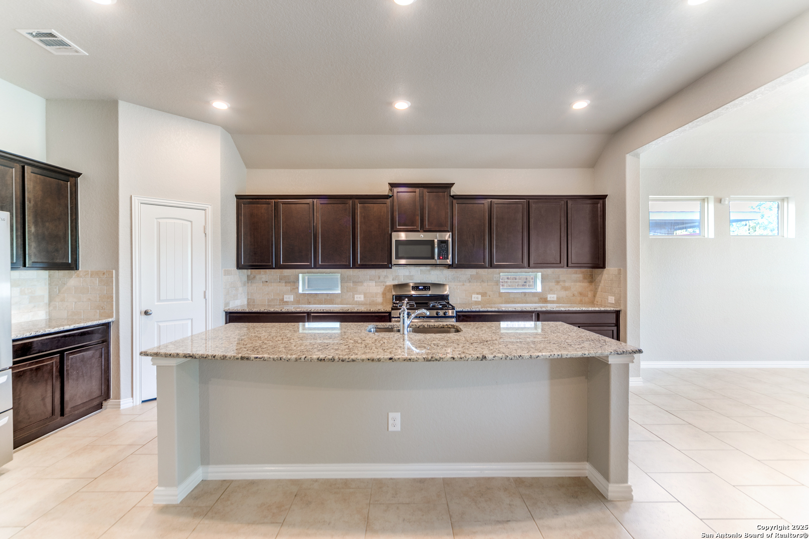 29633 Elkhorn Ridge Boerne TX 78015