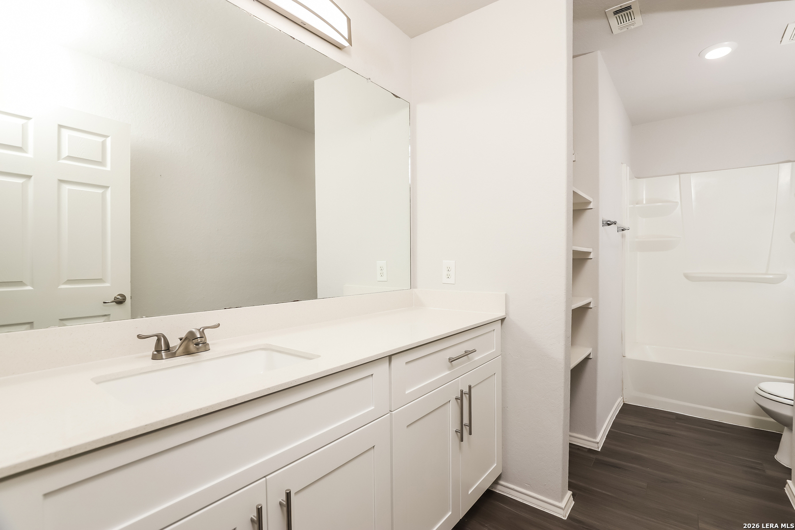 7055 Heathers Pond San Antonio TX 78227