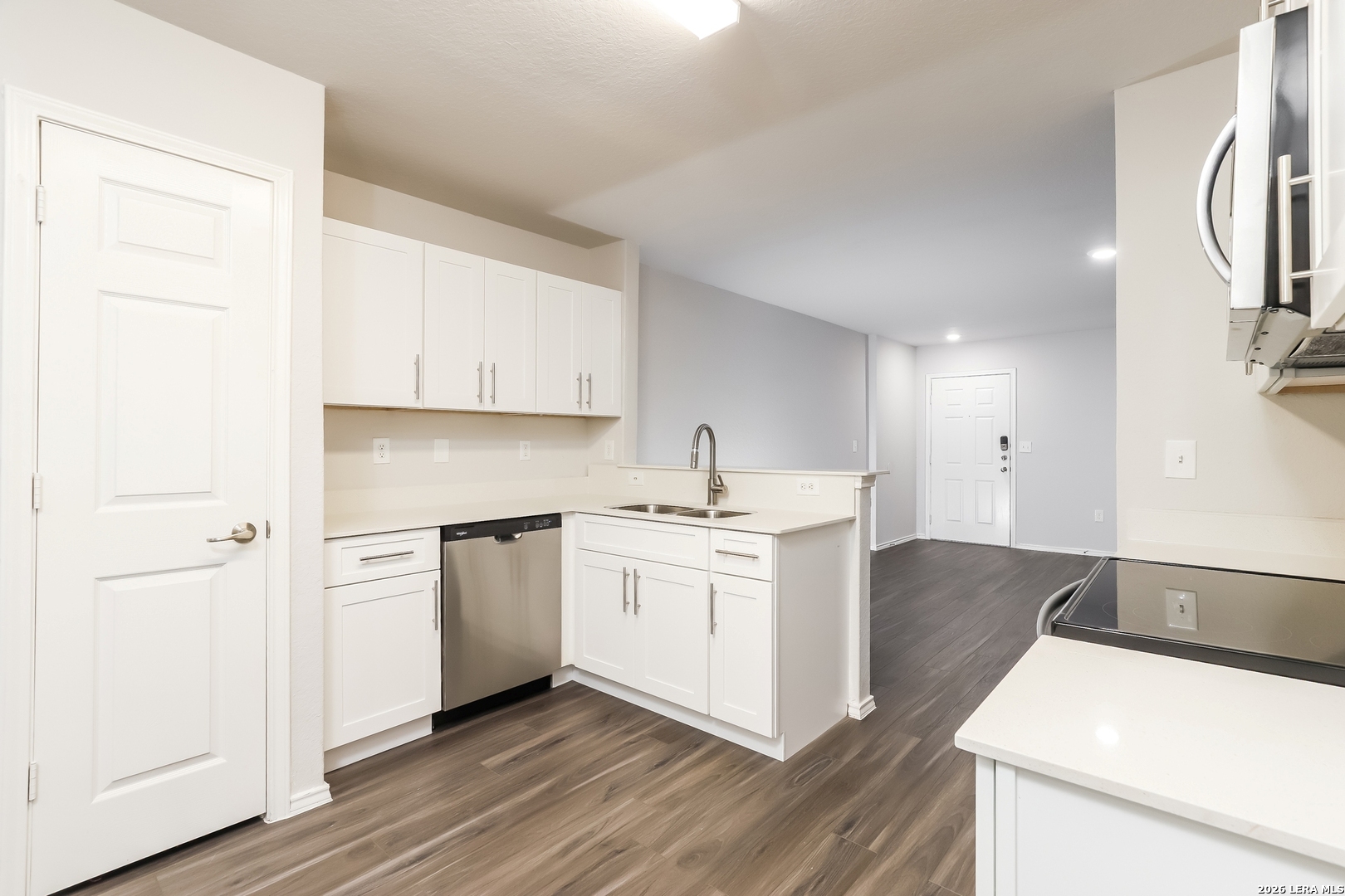 7055 Heathers Pond San Antonio TX 78227