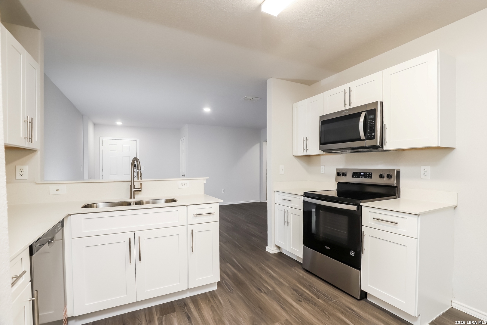 7055 Heathers Pond San Antonio TX 78227