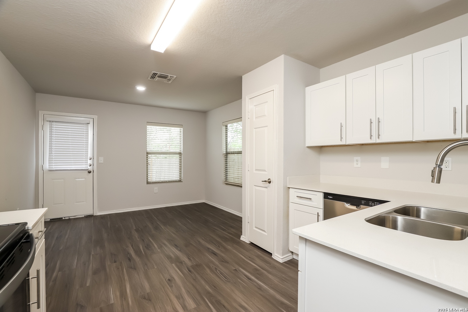 7055 Heathers Pond San Antonio TX 78227