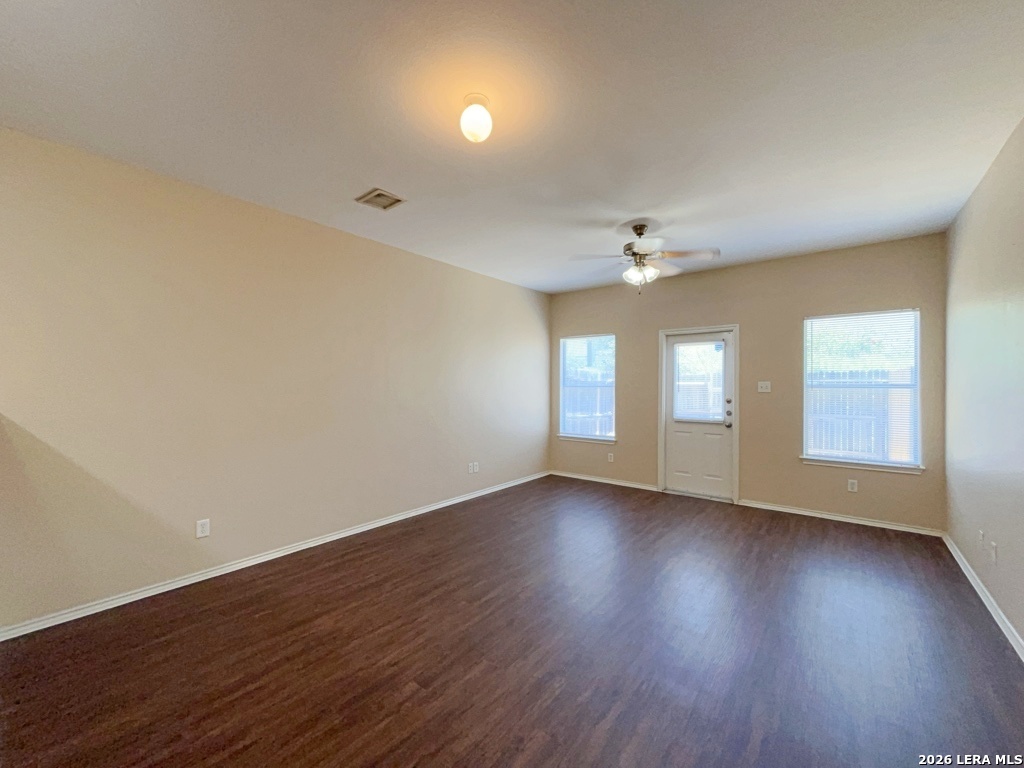 10826 Mathom Landing Universal City TX 78148
