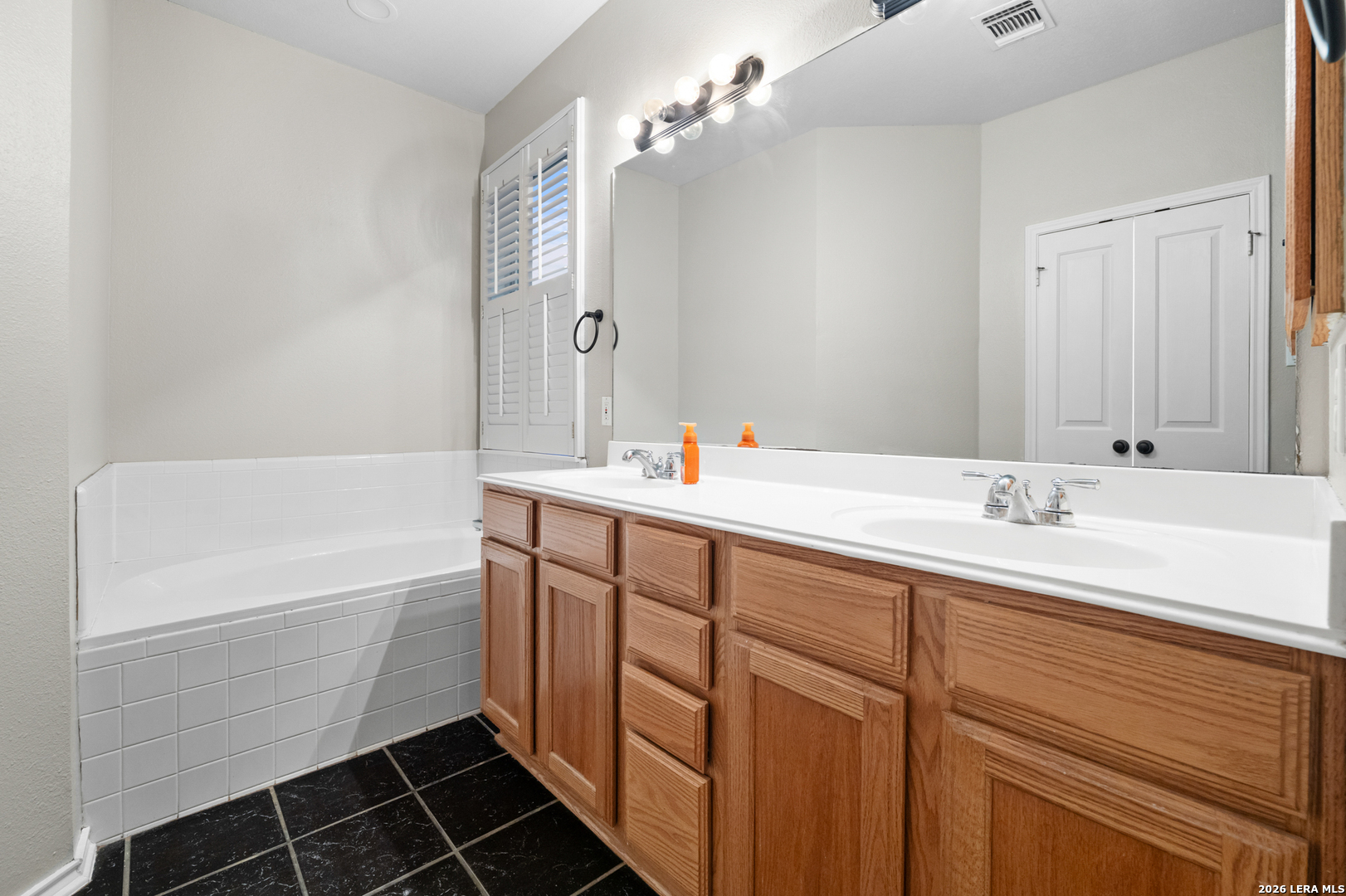 2634 Lakehills San Antonio TX 78251
