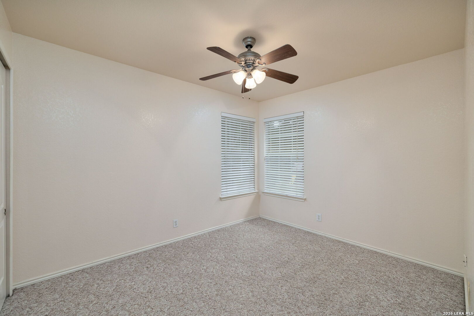 30 Pembroke Lane San Antonio TX 78240