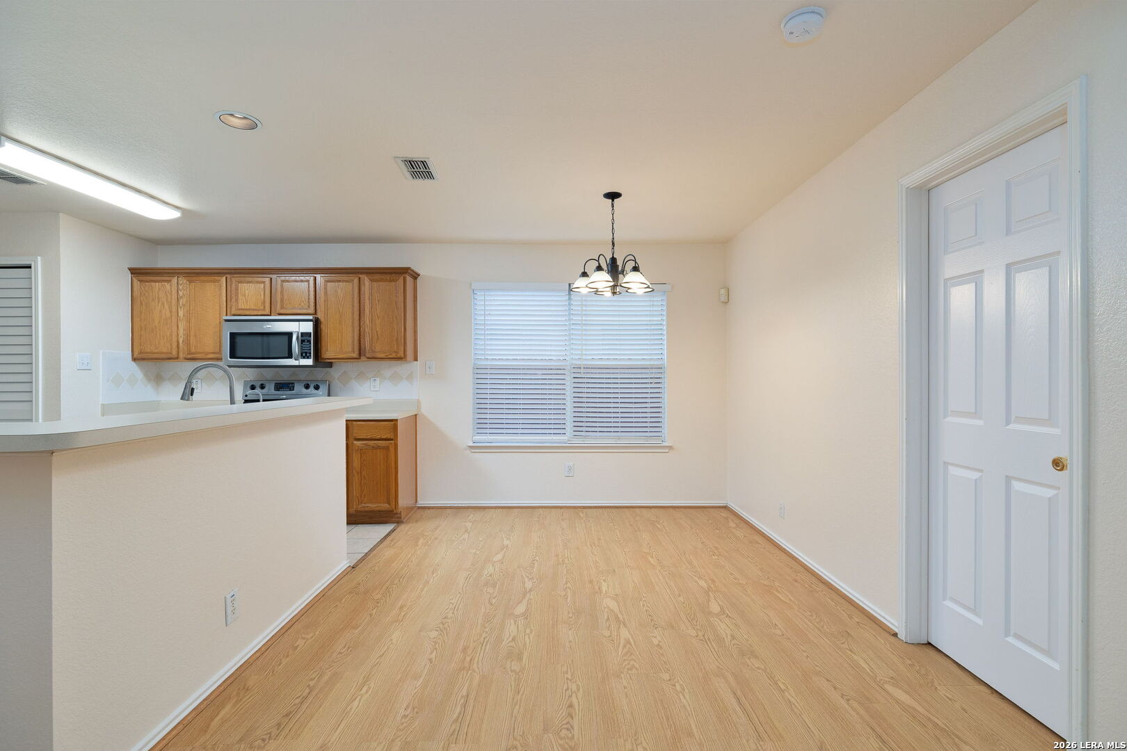 30 Pembroke Lane San Antonio TX 78240